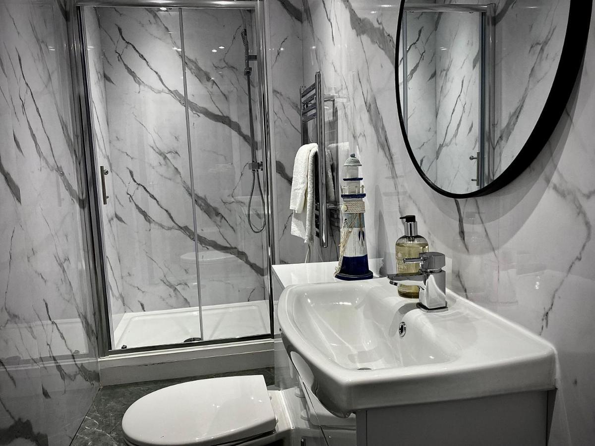 Beautiful Hot Tub Suite In Lytham St Annes Extérieur photo