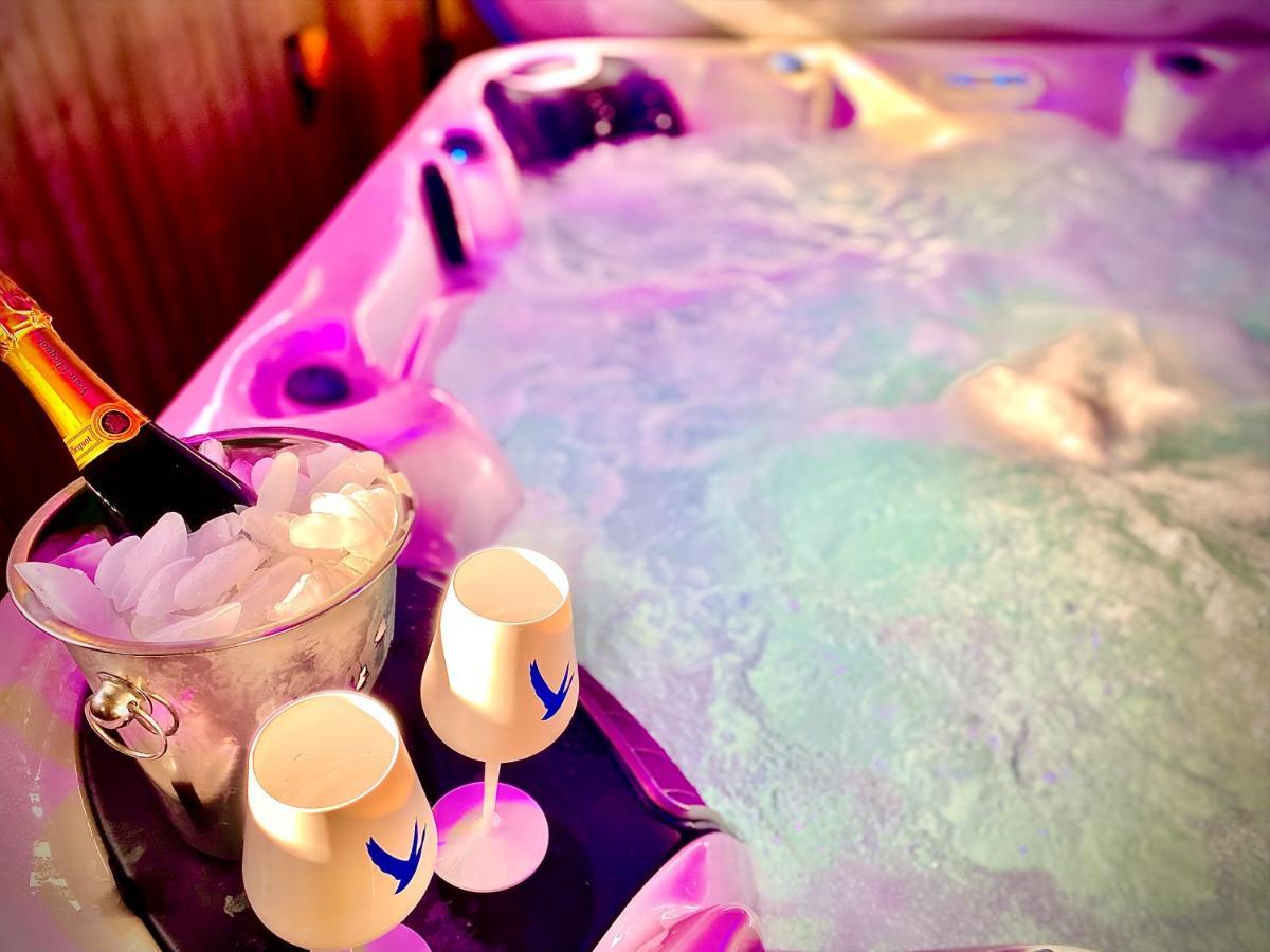 Beautiful Hot Tub Suite In Lytham St Annes Extérieur photo